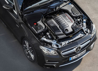 Illustration for article titled Aston Martin Is Considering Sourcing An AMG-Built Hybrid Inline-Six
